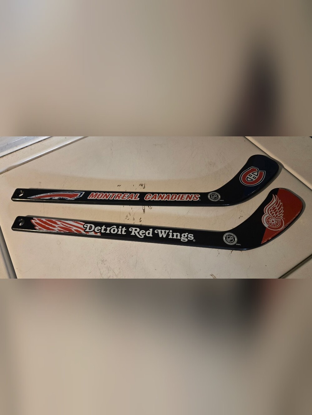 NHL Montreal Canadiens and Detroit Red Wings Mini Hockey Sticks
